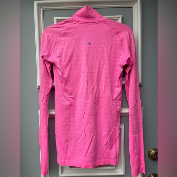 Lululemon long sleeve HOT PINK 🩷 - Picture 4 of 5